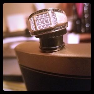 Men's ring
